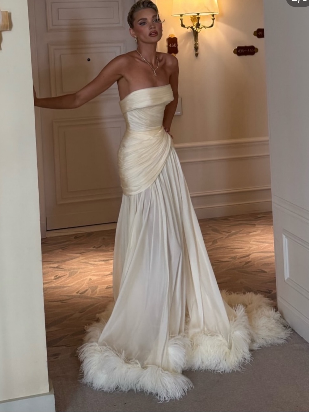 Anastasia Zadorina Dupe Elegant White Feather-Trim Gown